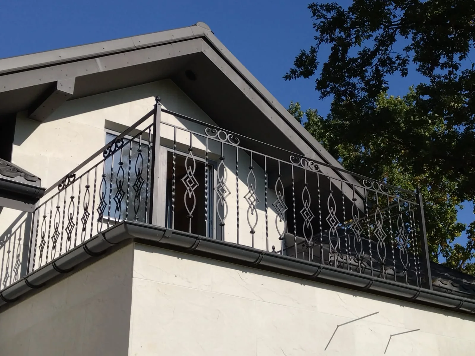 Trepju Un Balkonu Margas 65